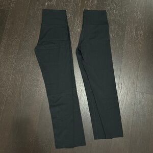 AERIE Leggings - No front seam - 2 PAIRS INCLUDED